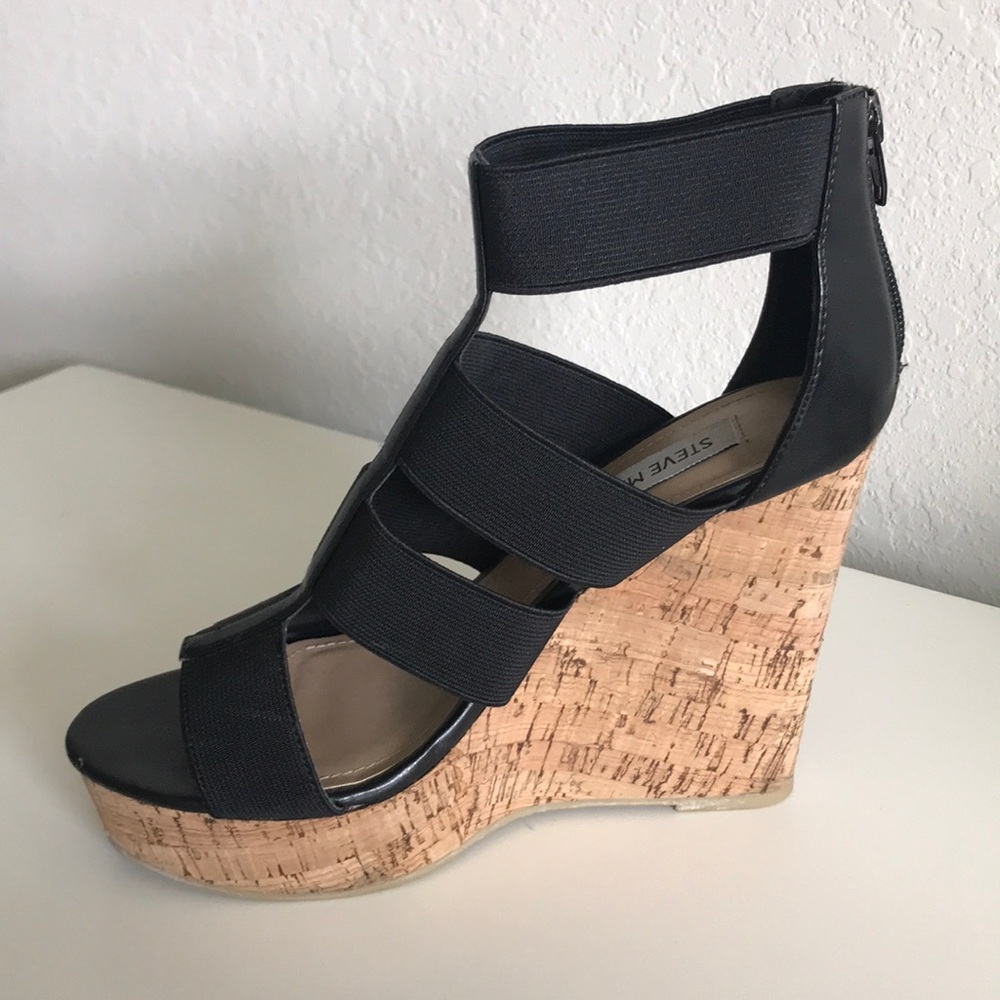 Steve Madden Black Strap Wedges